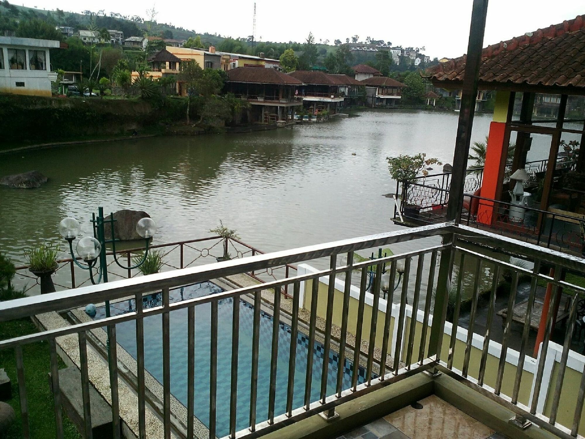 Villa Bukit Danau Cipanas  Exterior photo
